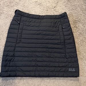 Jack Wolfskin Dark Quilted Skirt